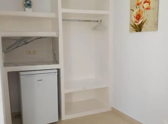 克里马塔利亚公寓 *